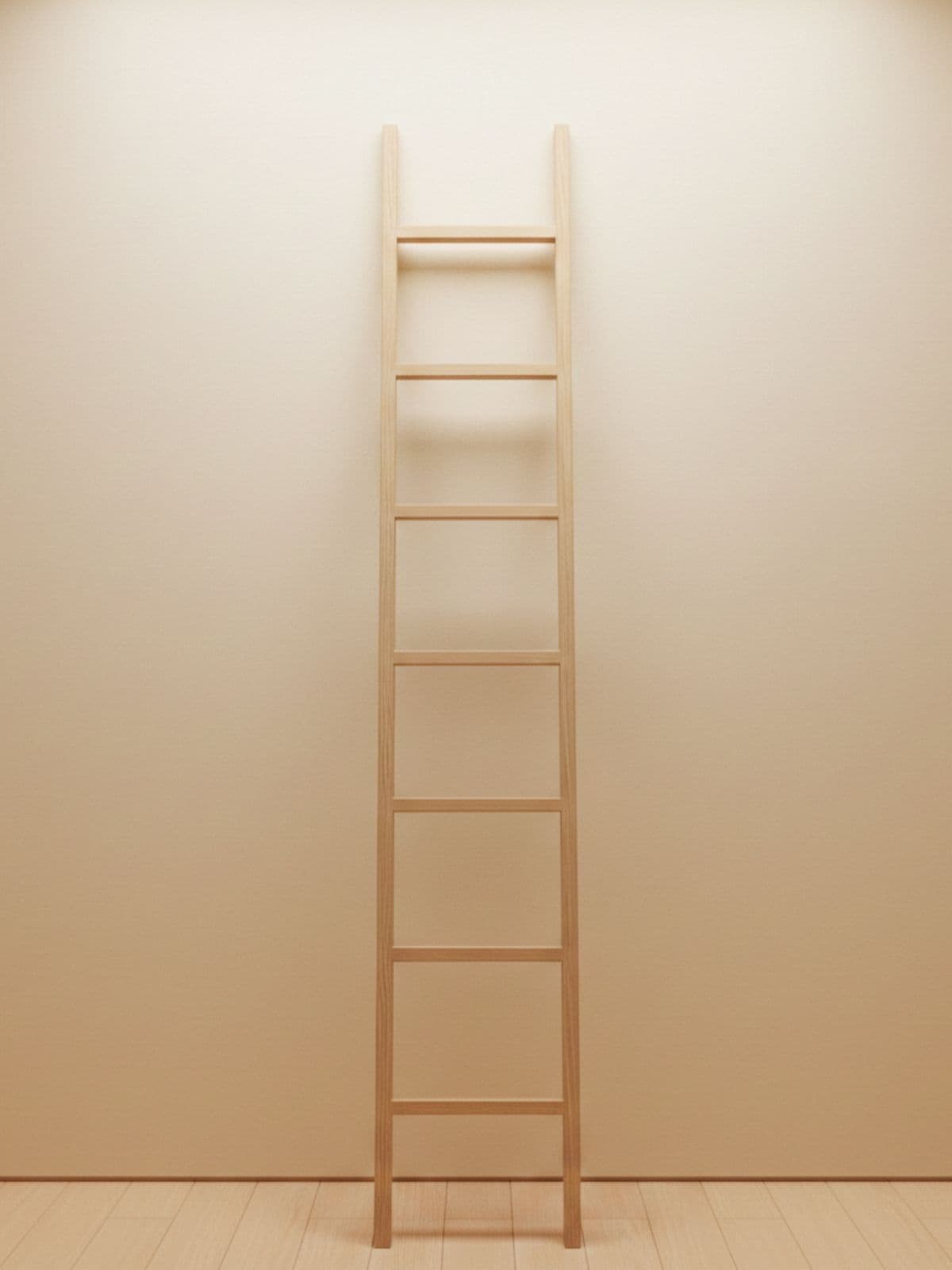 Минималистичная лестница на фоне светлой стены